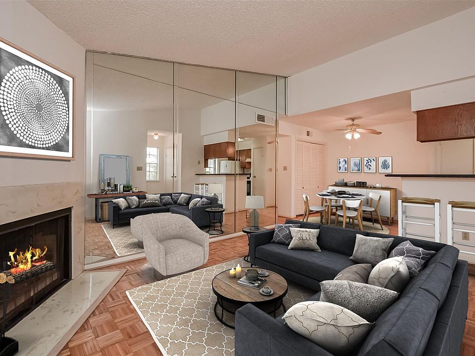 1st image of 12550 Whittington Dr #2