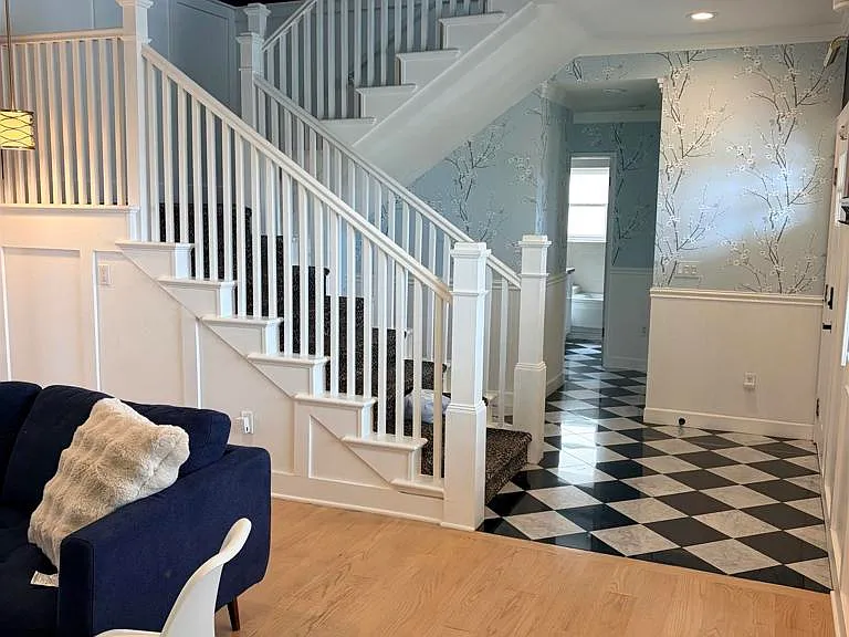 4620 Narragansett Ave — Photo 41