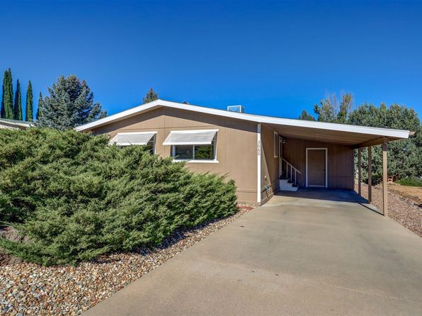 3060 Emerson Dr