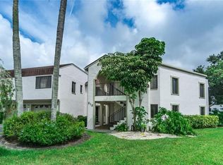818 Capri Isles Blvd APT 104, Venice, FL 34292