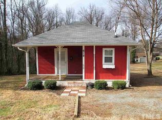 618 8th St, Mebane, NC 27302