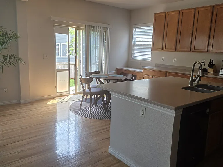 12276 Helena St — Photo 3