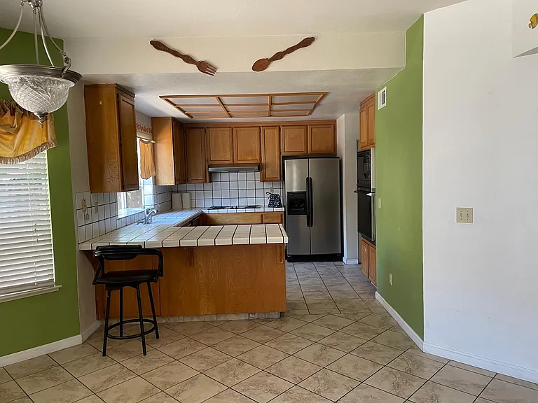 1561 Adolfo Dr — Photo 3