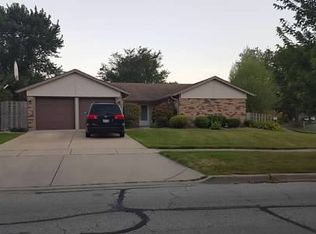 206 Circle Ave, Bloomingdale, IL 60108