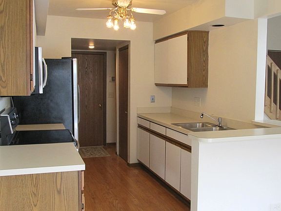 3rd image of 1157 N Knollwood Dr #39C