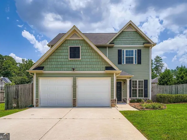 306 Station Dr, Dallas, GA 30157