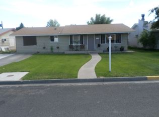 48 J St NE, Ephrata, WA 98823