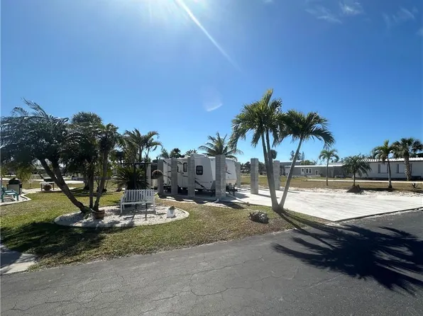 13641 Knot DR, FORT MYERS, FL 33908