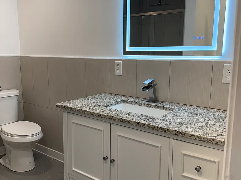 961 Eastside Dr SE — Photo 16