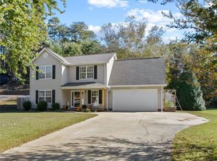 2528 Motherwell Dr, Greer, SC 29651