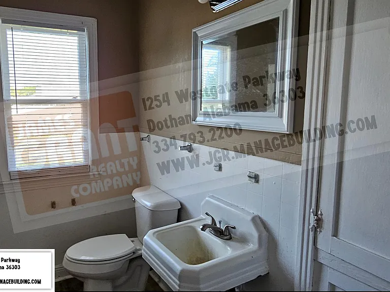 310 W Lafayette St — Photo 16