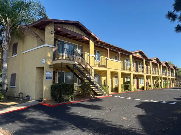 1371 E Washington Ave Unit 104, El Cajon, CA 92019
