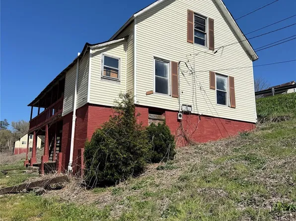 100 Hickory St, Rhodhiss, NC 28667