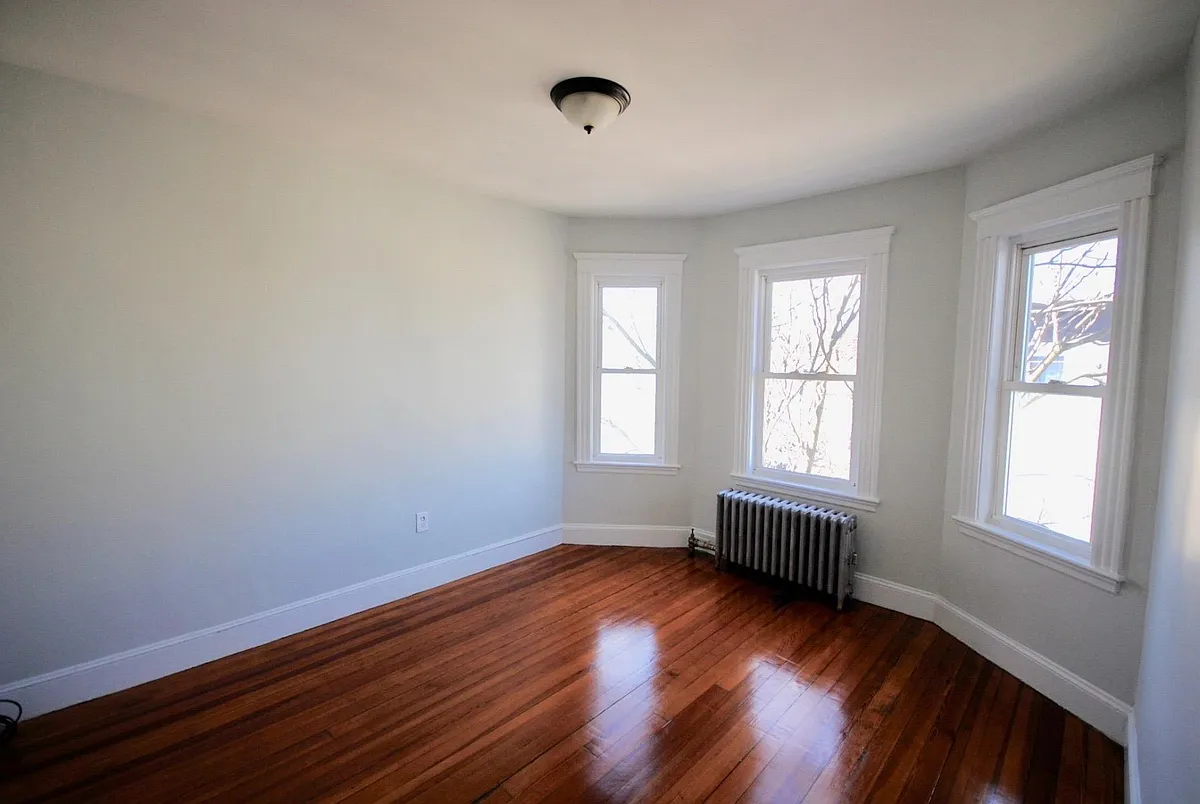 Building Photo - 13 Cawfield St #1L