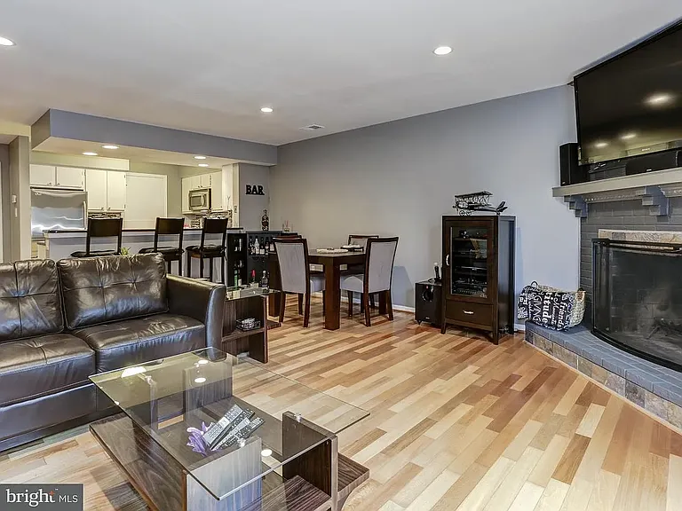 2121 N Monroe St #A — Photo 5