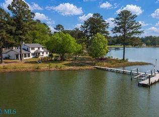170 Aldebaran Rd, Mathews, VA 23109