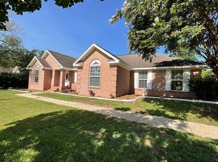 200 Foxworth Ct, Dothan, AL 36305