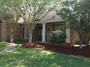 1728 Great Oak Dr, Baton Rouge, LA 70810