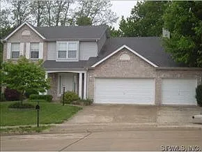 1203 Springbrooke Dr photo 1