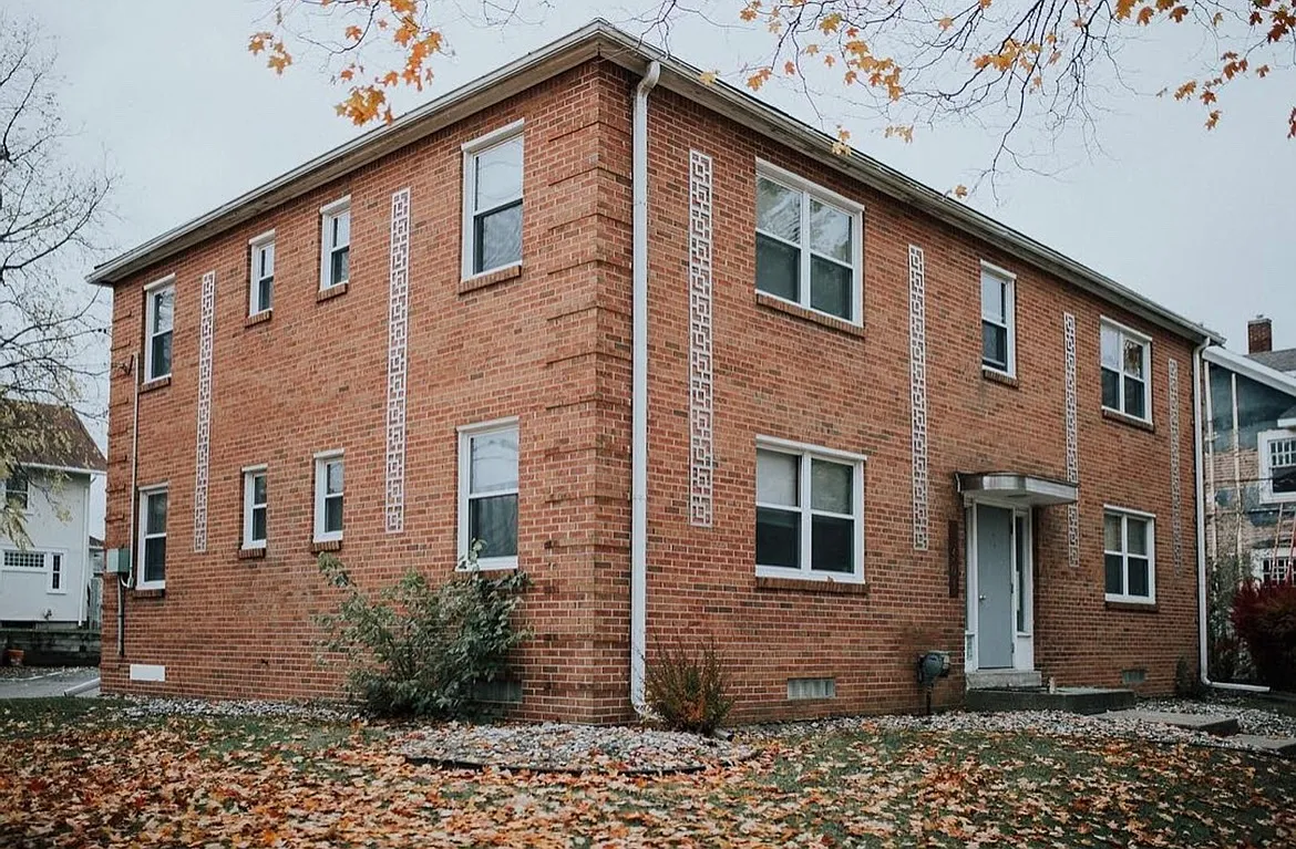 Studio, 350 sqft, $650 — Photo 1