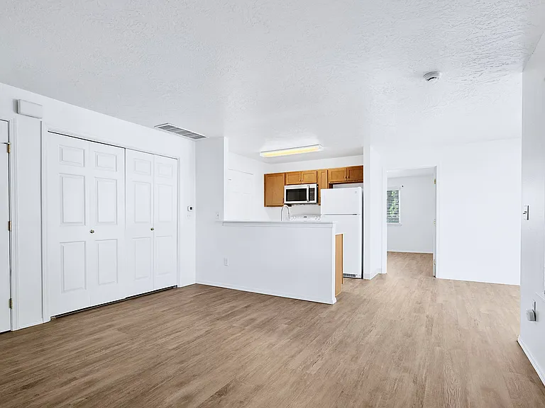 5775 N Garrett St #102 — Photo 5