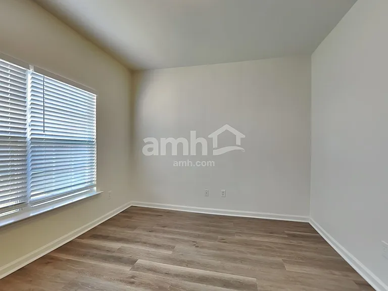 415 Caperton Way — Photo 25