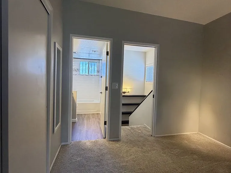 2825 N Adelaide Pl — Photo 18