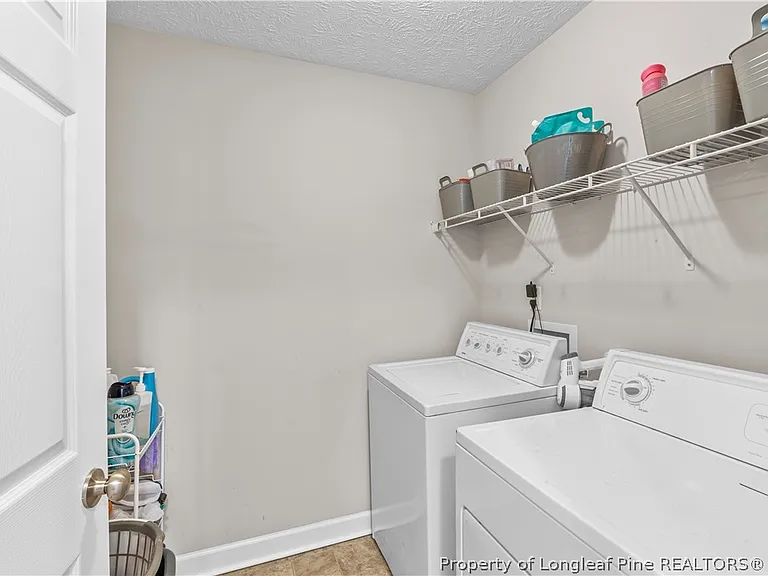 316 Whitestone Dr — Photo 35