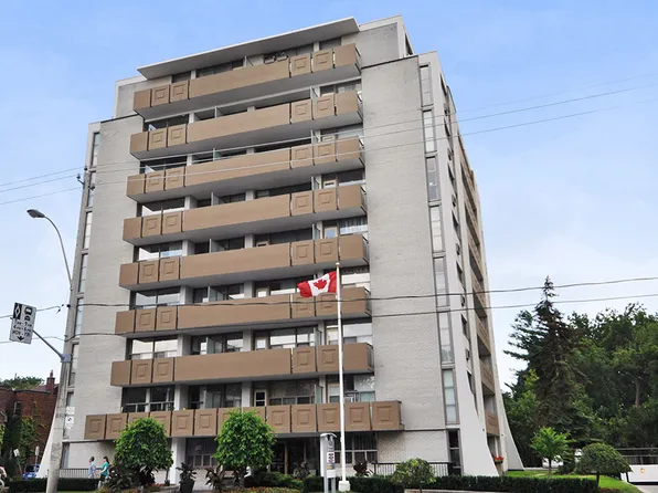 Davisville Tower, 445 Eglinton Ave E, Toronto, ON M4P 1N1