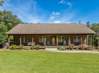 141 Bobolink Dr, Fincastle, VA 24090