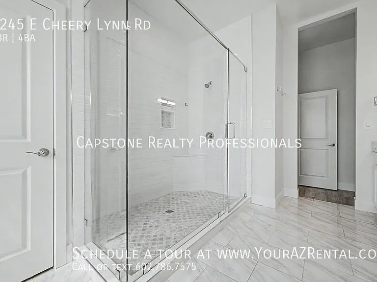 2245 E Cheery Lynn Rd — Photo 14
