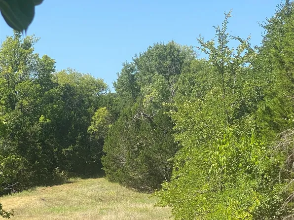3401 Frontier Trl, Granbury, TX 76048