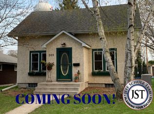 509 2nd St W, Waconia, MN 55387