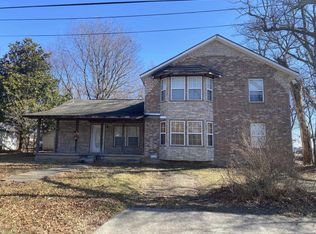 2018 N Weller Ave, Springfield, MO 65803