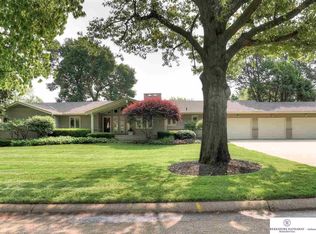 111 S 89th St, Omaha, NE 68114