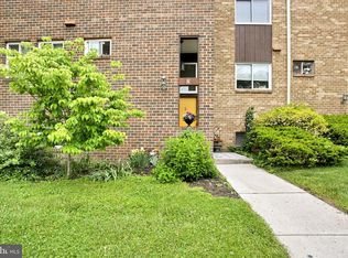 8 Campbell Pl, Camp Hill, PA 17011