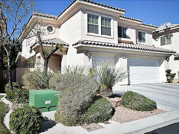 2nd image of 3711 Cape Royal St