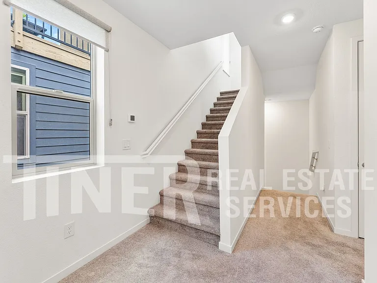 266 Box Ln — Photo 17