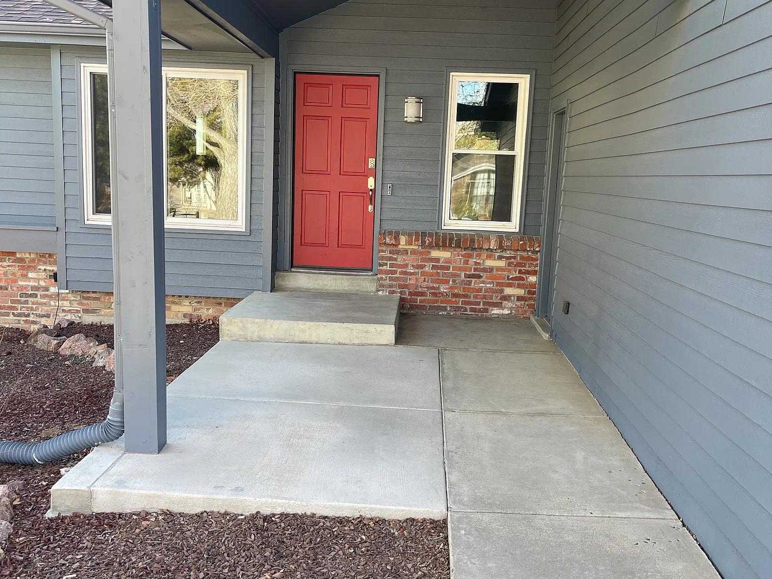 4 bed, 2000 sqft, $2,850 — Photo 2