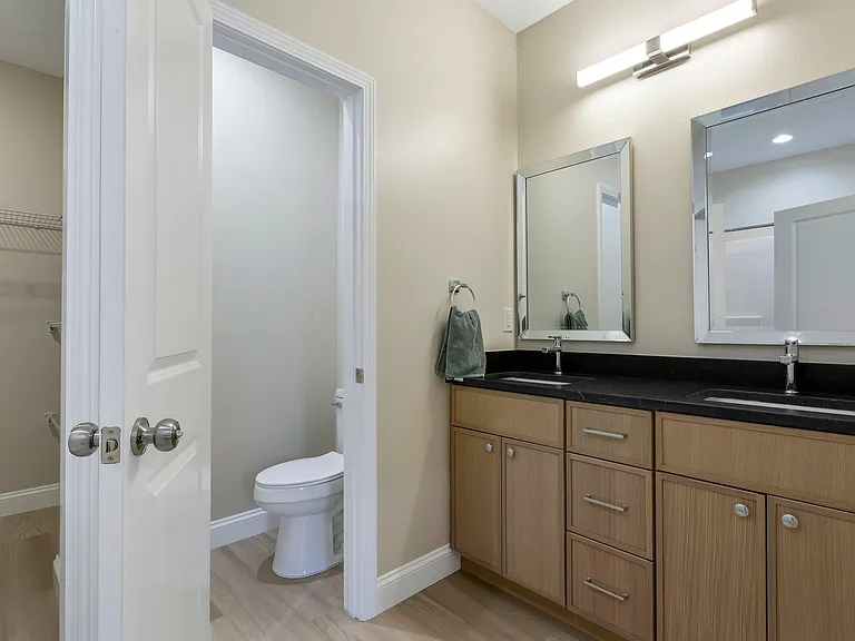 170 Weaver Rd #B — Photo 19