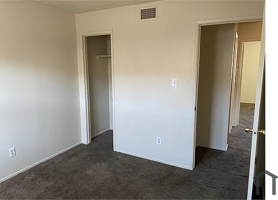 4223 Weymouth Ln — Photo 11