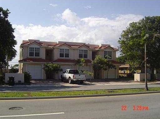 1st image of 5411 NE 18th Ave APT 1
