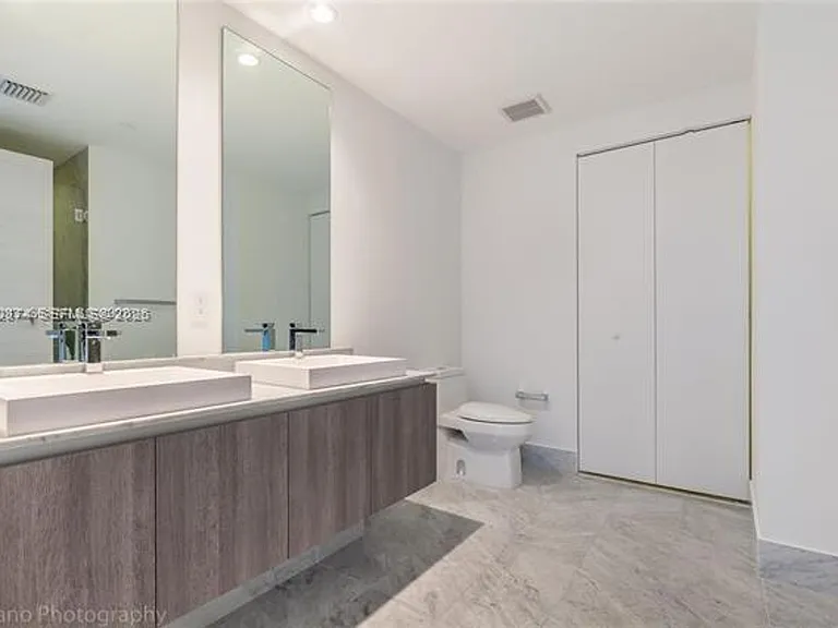 801 S Miami Avenue Rd #3006 — Photo 9