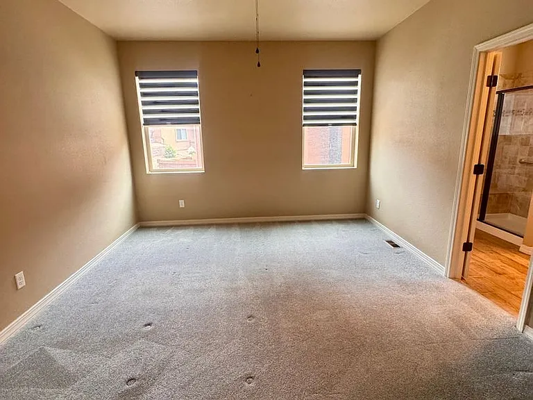 8475 Glen Carriage Grv — Photo 16