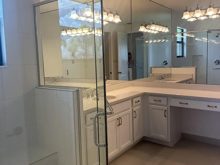 12292 SW Compass Point Dr — Photo 4