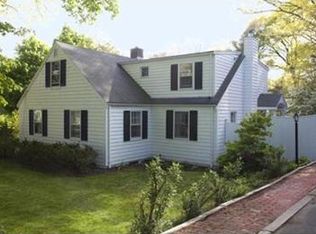 26 Smith Rd, Hingham, MA 02043