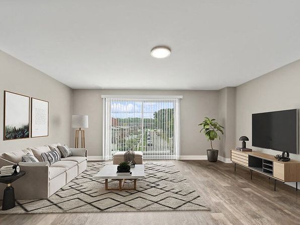 39 Briarwood Ln #27-10