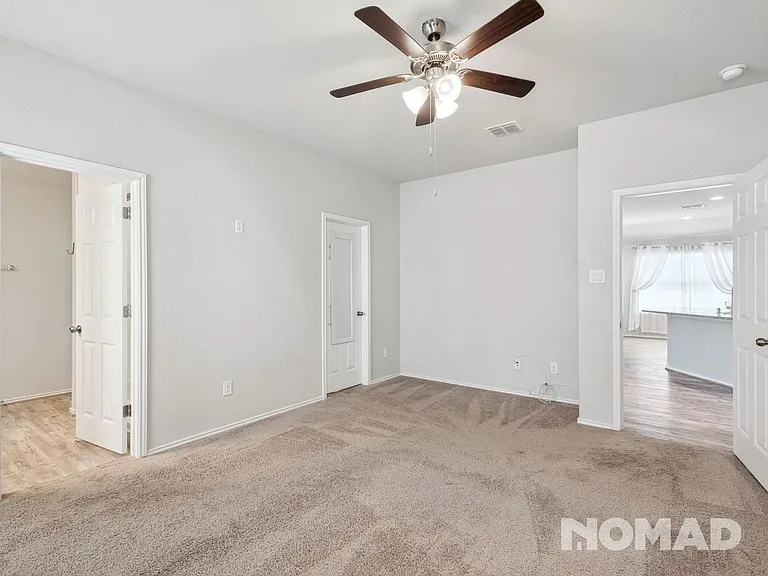 536 Long Leaf Dr — Photo 15
