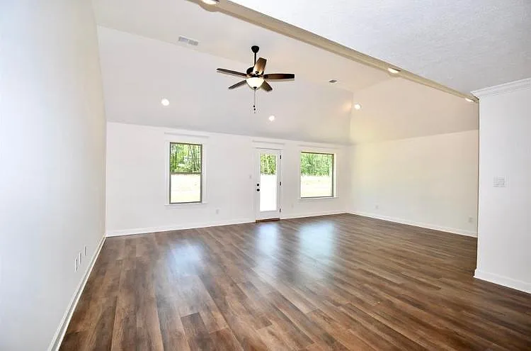 Building Photo - 66 Bear Trace Dr