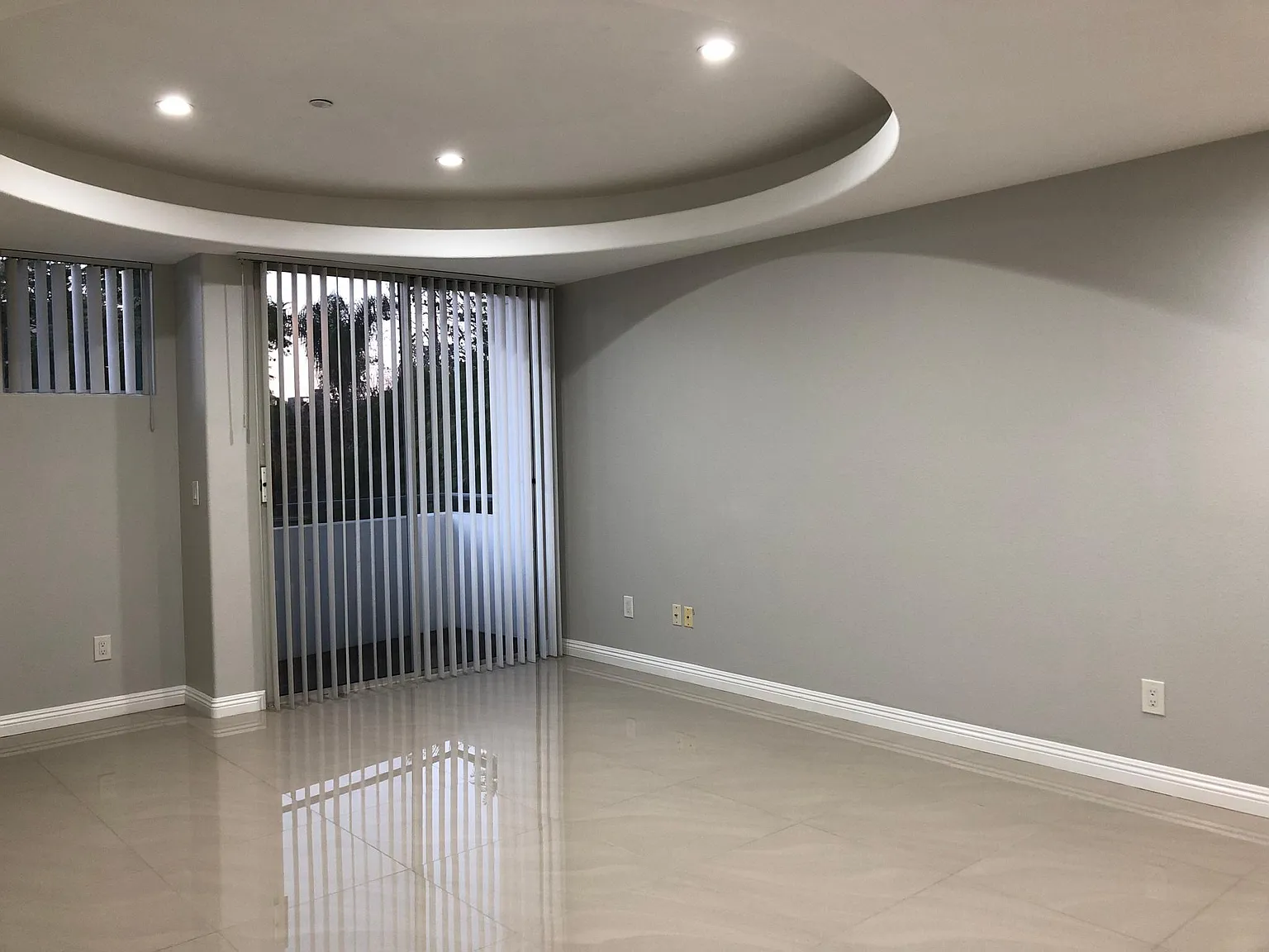 12222 Moorpark St — Photo 4